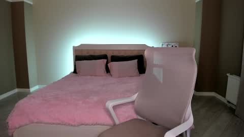 Snapshot of bab_boom chatting on 10, 10, 2025 Monica online show from 10, 10, 2025
