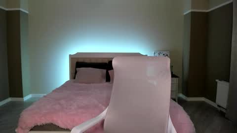 Snapshot of bab_boom chatting on 13, 10, 2025 Monica online show from 13, 10, 2025
