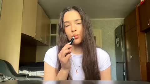 Caroline online show from 18, 5, 2026