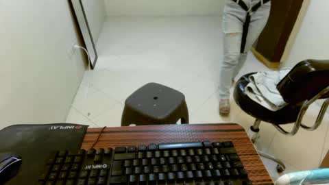 babedine online show from 5, 3, 2025