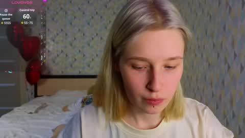 Snapshot of babees_eva chatting on 10, 2, 2026 Sweety Eva online show from 10, 2, 2026