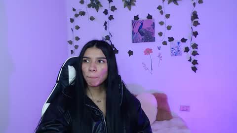 Snapshot of babenik_777 chatting on 30, 10, 2025 babenik_777 online show from 30, 10, 2025