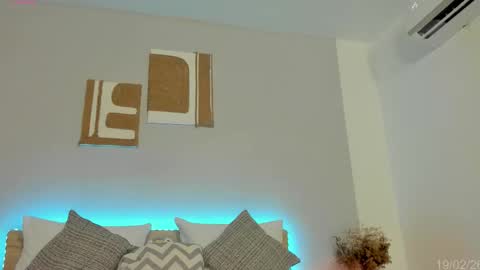 Snapshot of babesexy19_ chatting on 20, 2, 2026 itzell online show from 20, 2, 2026