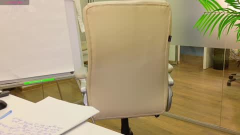 Snapshot of babesgowild chatting on 11, 1, 2025 Olivia and Lexi online show from 11, 1, 2025