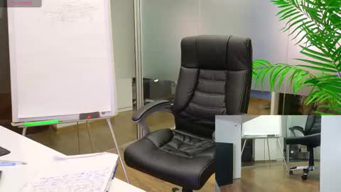 Snapshot of babesgowild chatting on 27, 2, 2025 Olivia and Lexi online show from 27, 2, 2025