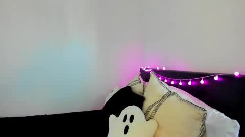 BabieLynn online show from 9, 10, 2025