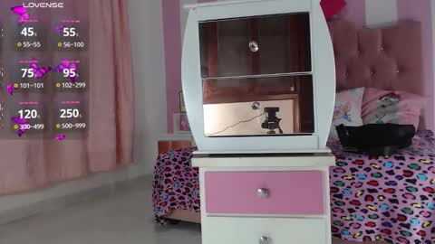 Snapshot of baby_candy22 chatting on 10, 11, 2025 zaleya online show from 10, 11, 2025