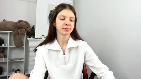 Evalena maybe just Eva online show from 15, 12, 2024