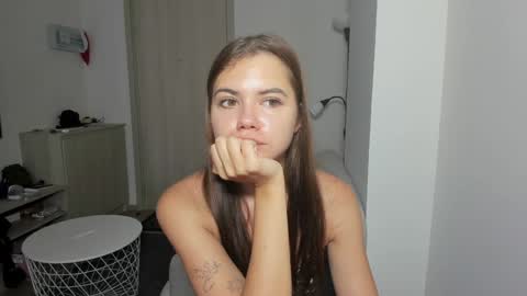 Snapshot of baby_for_daddy18 chatting on 12, 1, 2025 Call me baby real name Eva online show from 12, 1, 2025