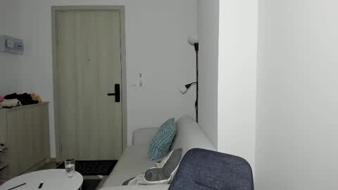 Snapshot of baby_for_daddy18 chatting on 5, 3, 2025 Call me baby real name Eva online show from 5, 3, 2025