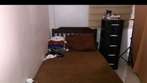 Snapshot of baby_fu chatting on 1, 10, 2025 Nathalia online show from 1, 10, 2025