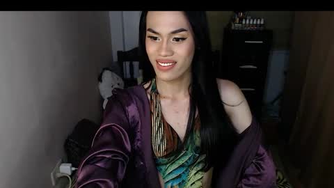 Snapshot of baby_fu chatting on 20, 10, 2025 Nathalia online show from 20, 10, 2025