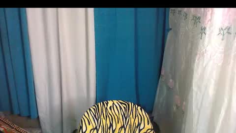 Snapshot of baby_fu chatting on 29, 11, 2025 Nathalia online show from 29, 11, 2025