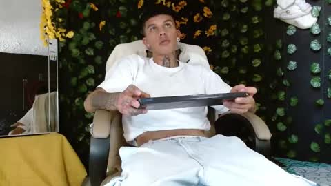 OF GxoXabs online show from 17, 12, 2024