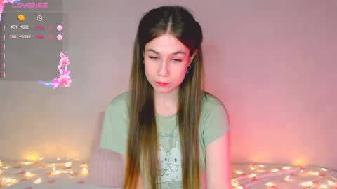 Snapshot of baby_girl_0001 chatting on 17, 12, 2025 Kira online show from 17, 12, 2025