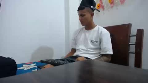 Snapshot of baby_hot_79 chatting on 31, 10, 2025 baby_hot_79 online show from 31, 10, 2025