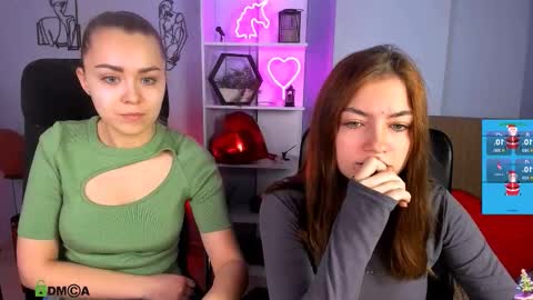 Snapshot of baby_hotte chatting on 3, 12, 2025 baby online show from 3, 12, 2025