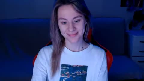 baby_kitte online show from 28, 1, 2025