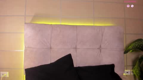 Moon online show from 30, 10, 2025