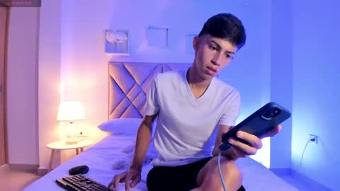 Snapshot of baby_noaht chatting on 4, 6, 2026 baby_noaht online show from 4, 6, 2026