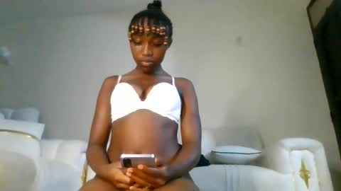 Snapshot of baby_smiler chatting on 26, 5, 2026 baby_smiler online show from 26, 5, 2026