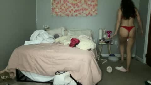 babyaves online show from 12, 11, 2025