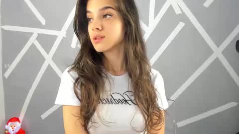 Aylin  online show from 3, 12, 2024