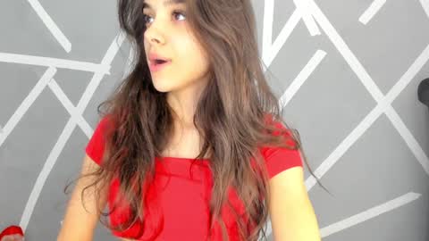 Aylin  online show from 21, 12, 2024