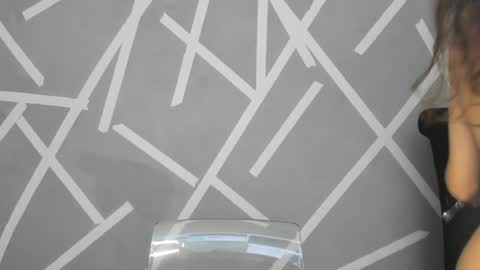 Aylin  online show from 30, 12, 2024