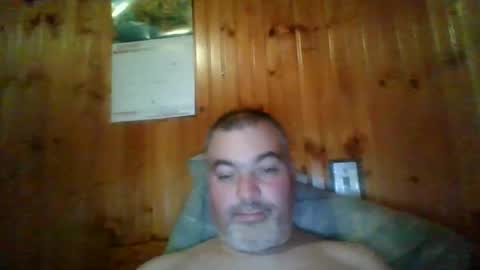 Snapshot of babybaby83 chatting on 28, 12, 2024 Darren online show from 28, 12, 2024