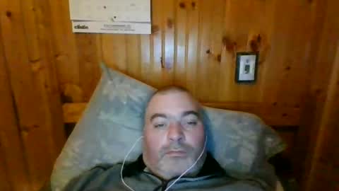 Snapshot of babybaby83 chatting on 12, 1, 2025 Darren online show from 12, 1, 2025