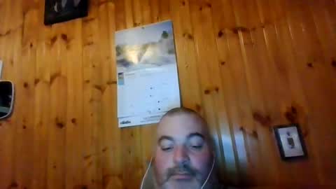 Snapshot of babybaby83 chatting on 28, 2, 2025 Darren online show from 28, 2, 2025