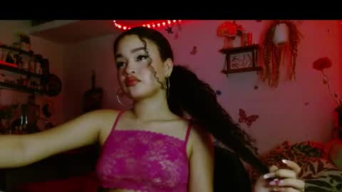 babybombom08 online show from 13, 4, 2026