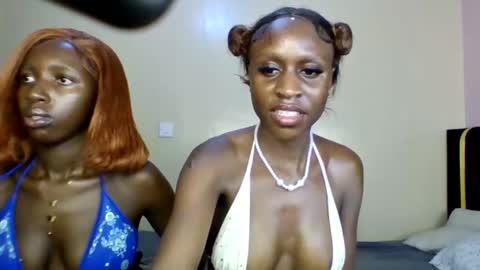 Snapshot of babydoll_230 chatting on 28, 4, 2026 Babydoll 230 online show from 28, 4, 2026
