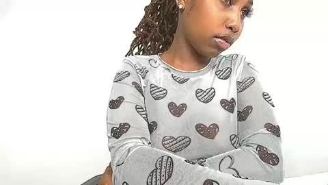 Snapshot of babygurl_barbie chatting on 10, 1, 2025 BARBIE online show from 10, 1, 2025
