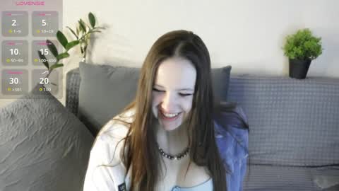 Babyhotgirlq online show from 7, 4, 2026