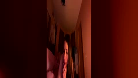 lola online show from 12, 5, 2026