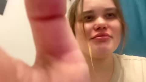 babymeow17 online show from 27, 3, 2026