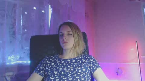 Sonya online show from 6, 3, 2025