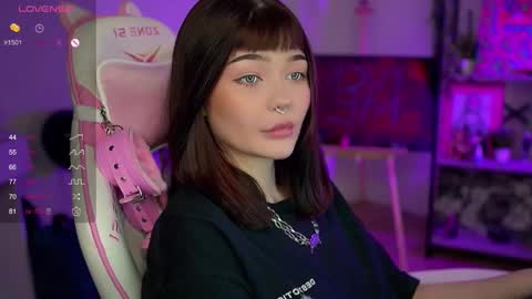 Snapshot of babyroxynill chatting on 5, 12, 2024 Nika online show from 5, 12, 2024