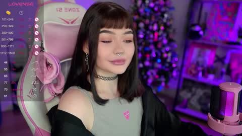 Snapshot of babyroxynill chatting on 19, 12, 2024 Nika online show from 19, 12, 2024