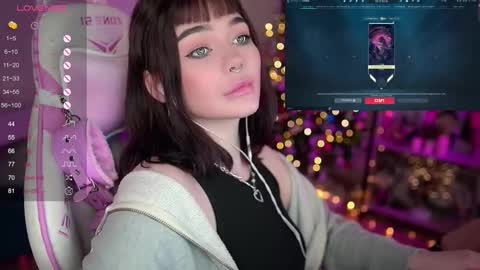 Snapshot of babyroxynill chatting on 12, 1, 2025 Nika online show from 12, 1, 2025