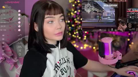 Snapshot of babyroxynill chatting on 13, 1, 2025 Nika online show from 13, 1, 2025