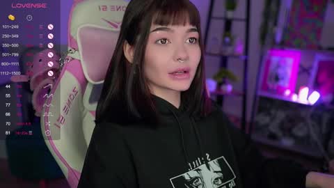 Snapshot of babyroxynill chatting on 1, 2, 2025 Nika online show from 1, 2, 2025