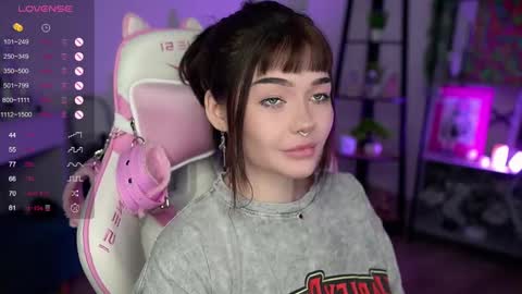 Snapshot of babyroxynill chatting on 6, 2, 2025 Nika online show from 6, 2, 2025