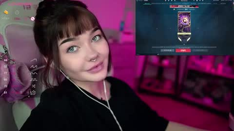 Snapshot of babyroxynill chatting on 10, 2, 2025 Nika online show from 10, 2, 2025