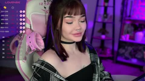 Snapshot of babyroxynill chatting on 19, 2, 2025 Nika online show from 19, 2, 2025