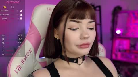 Snapshot of babyroxynill chatting on 12, 9, 2025 Nika online show from 12, 9, 2025