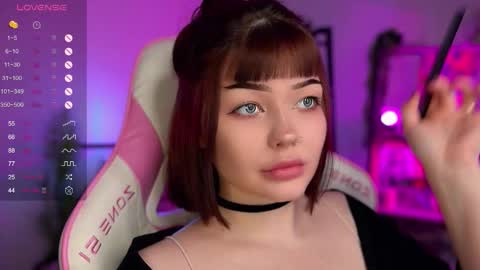 Snapshot of babyroxynill chatting on 16, 9, 2025 Nika online show from 16, 9, 2025