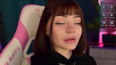 Snapshot of babyroxynill chatting on 16, 10, 2025 Nika online show from 16, 10, 2025